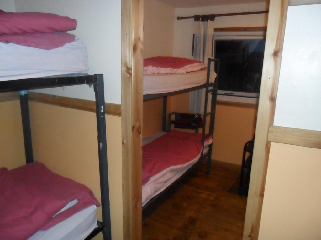 Sandras Backpackers Thurso Esterno foto