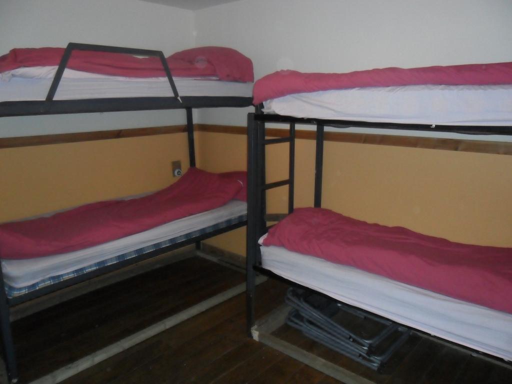 Sandras Backpackers Thurso Esterno foto