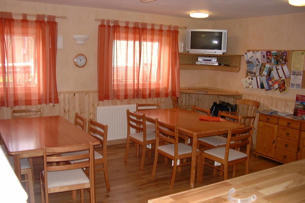 Sandras Backpackers Thurso Esterno foto